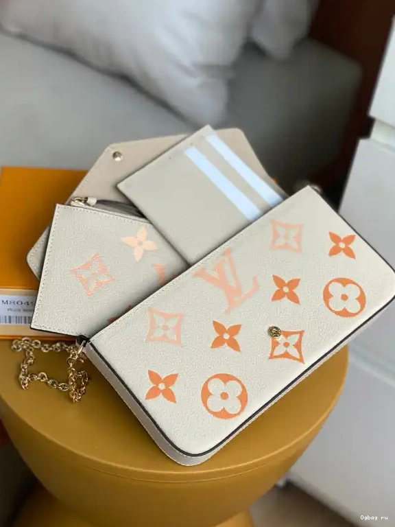 VUITTON FÉLICIE LOUIS POCHETTE 0614